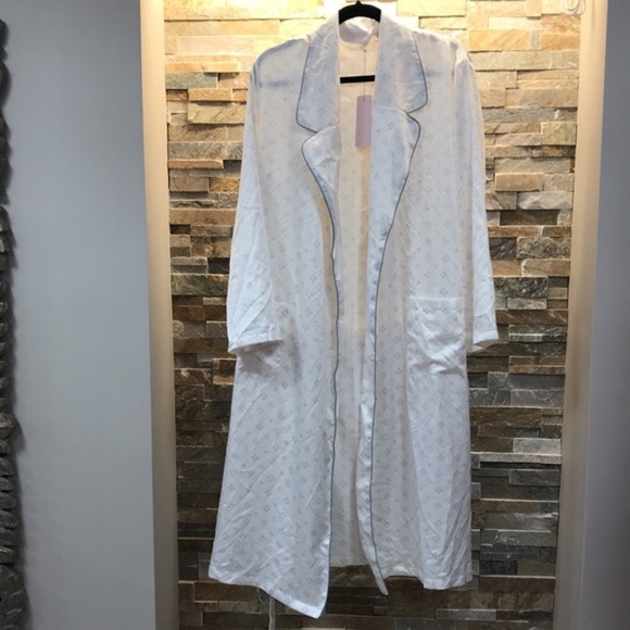 RACHEL PARCELL Satin Robe - Picture 7 of 13